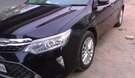 Used Toyota Camry Hybrid 2016