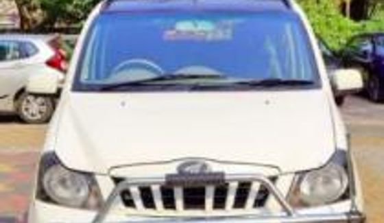 Used Mahindra Quanto C8 2015