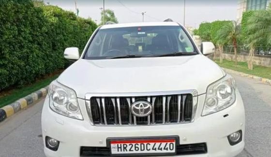 Used Toyota Land Cruiser LC200 VX 1 STANDARD 2010