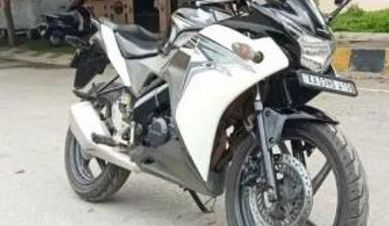 Used Honda CBR 150R 150cc 2013