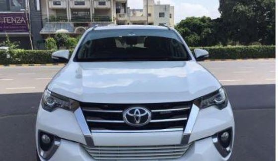 Used Toyota Fortuner 3.0 4X2 AT 2017