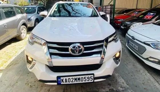 Used Toyota Fortuner 2.7 4x2 AT 2017