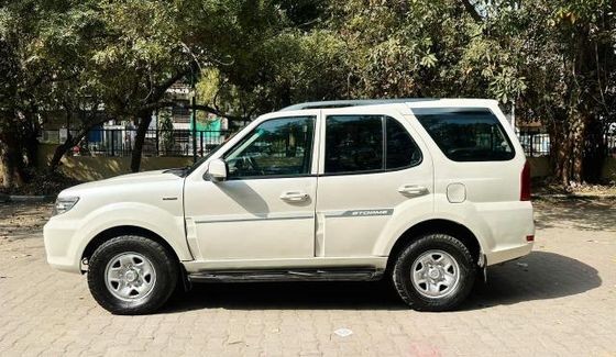 tata safari storme used