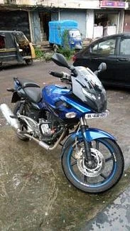 Used Bajaj Pulsar 220cc 2014