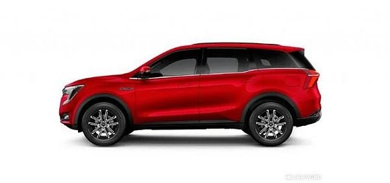 New Mahindra XUV700 MX Petrol MT 5 STR 2022