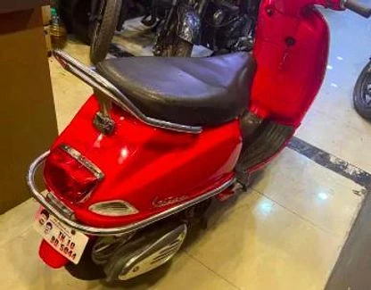 Used Piaggio Vespa LX 125cc 2018