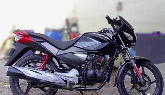 Used Hero CBZ 150cc 2010