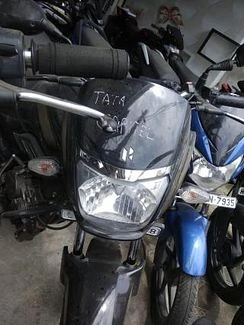 Used Hero Super Splendor Self Drum Alloy 125cc BS6 2021