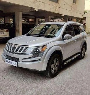 Used Mahindra XUV500 W8 2013