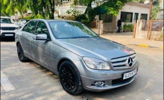 Used Mercedes-Benz C-Class 220 CDI AT 2010