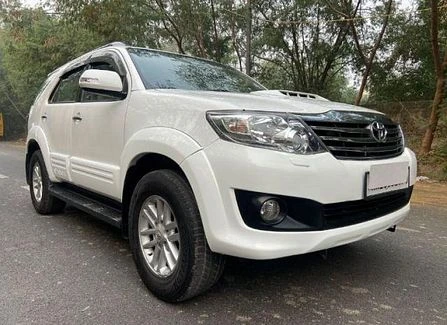 Used Toyota Fortuner 2.8 4x4 MT 2014