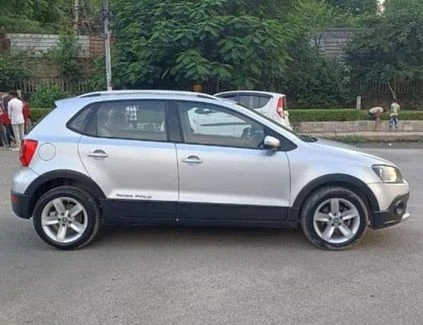 Used Volkswagen Polo Highline 1.2L (P) 2016