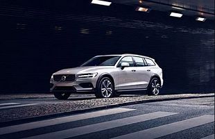volvo v60 cross country