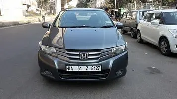 Honda City 1.5 V MT 2010