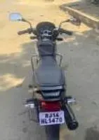 Hero Super Splendor 125cc 2017