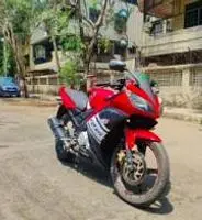 Yamaha YZF-R15 150cc 2011