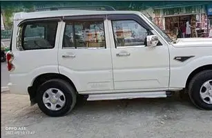 Mahindra Scorpio S3 2WD 2018