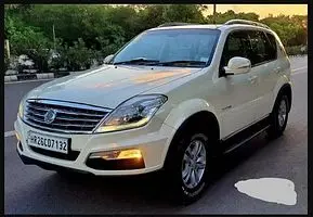 Mahindra Ssangyong Rexton RX7 2014