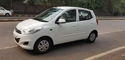 Hyundai i10 Sportz 1.2 2011