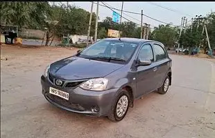 Toyota Etios Liva G 2015