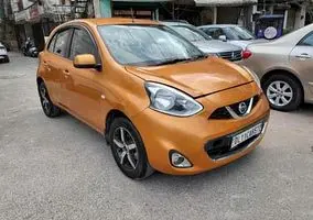 Nissan Micra XV CVT 2017