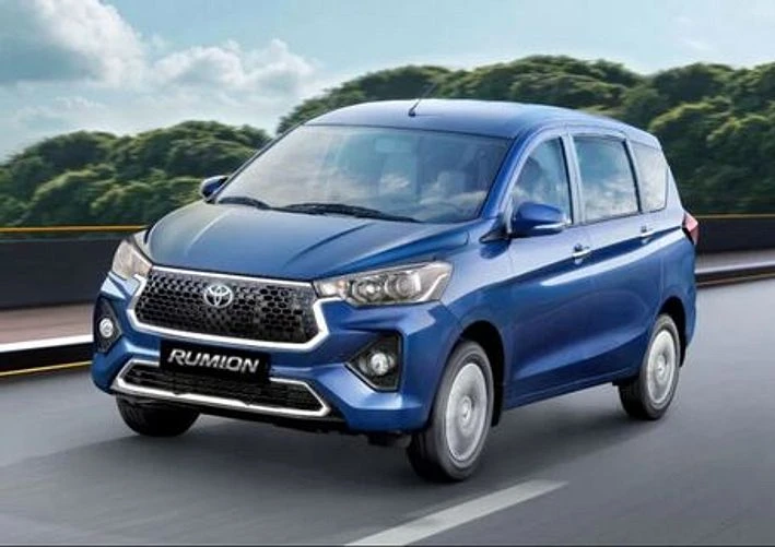 Toyota Rumion Price 2024 - Mileage, Reviews, Specs | Droom